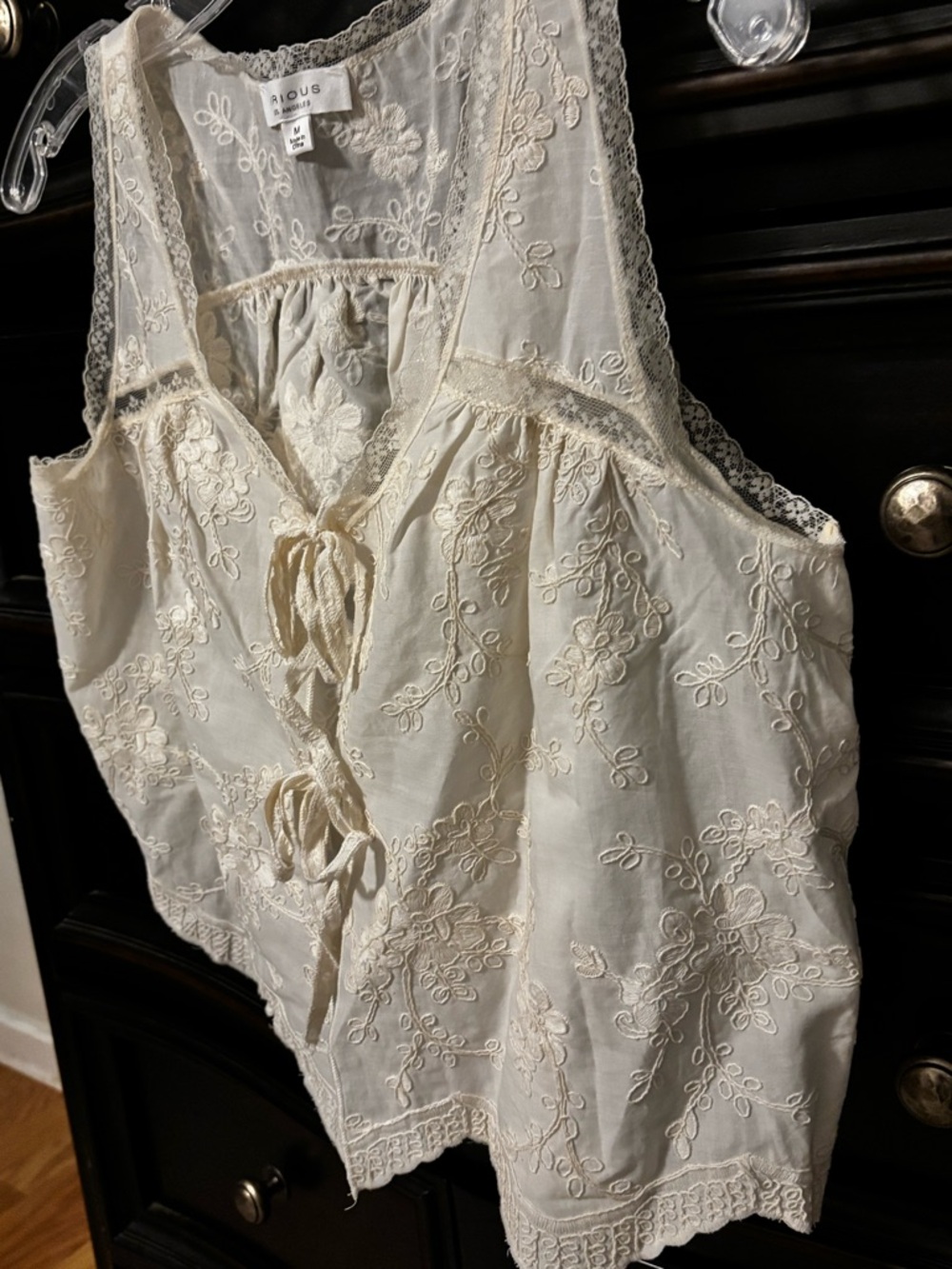 Boho Lace-Trim Ivory Embroidered Sleeveless Top